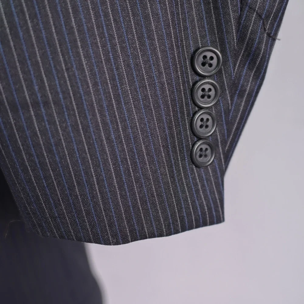 Hart Schaffner Marx 1887 Wool 2 Piece Suit Gray Striped -40R  37 / 30- Pleated H